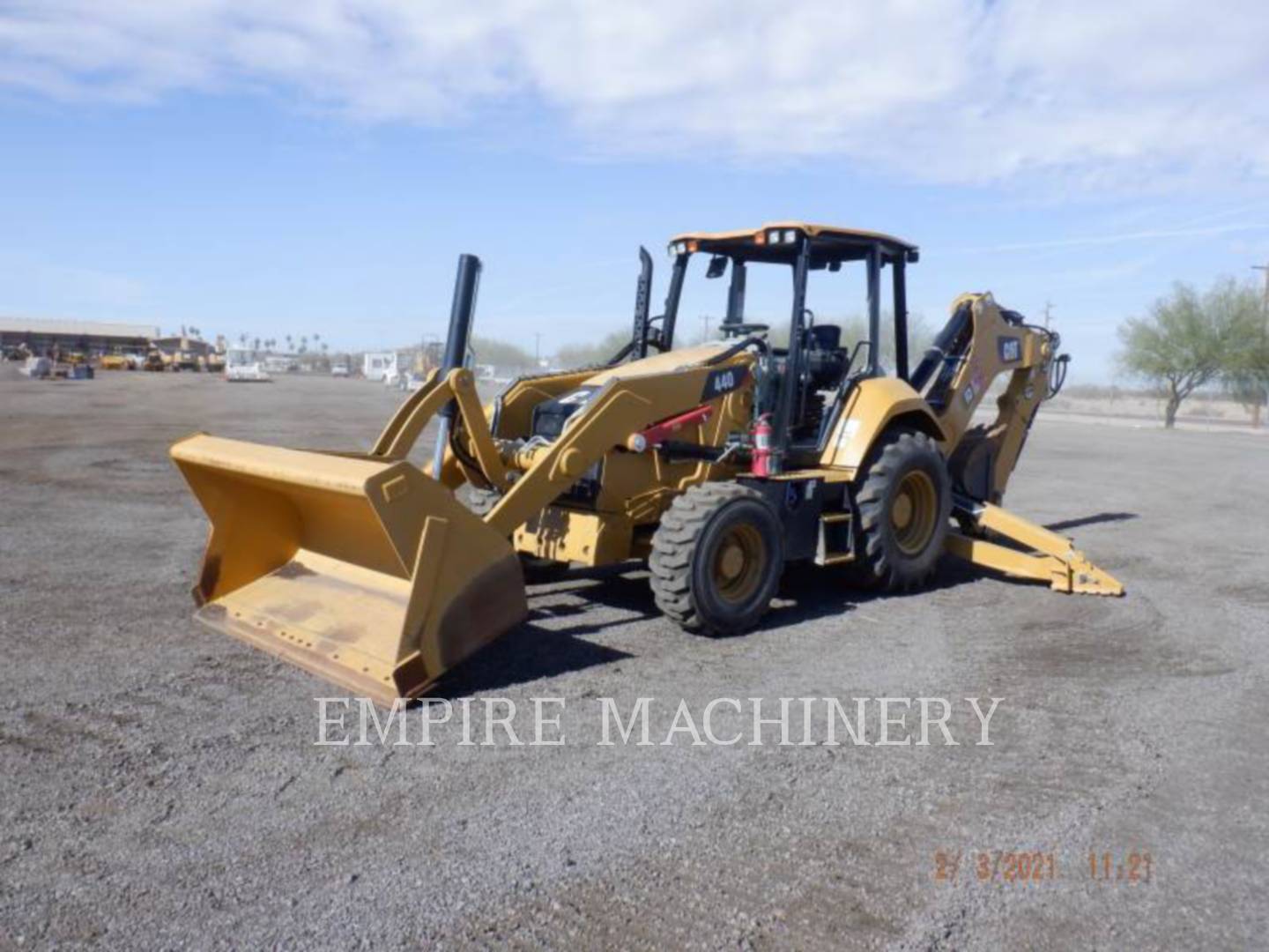 2019 Caterpillar 440-07 4EO Tractor Loader Backhoe