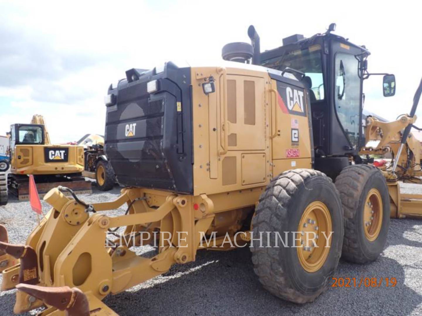 2015 Caterpillar 12M3 Grader - Road