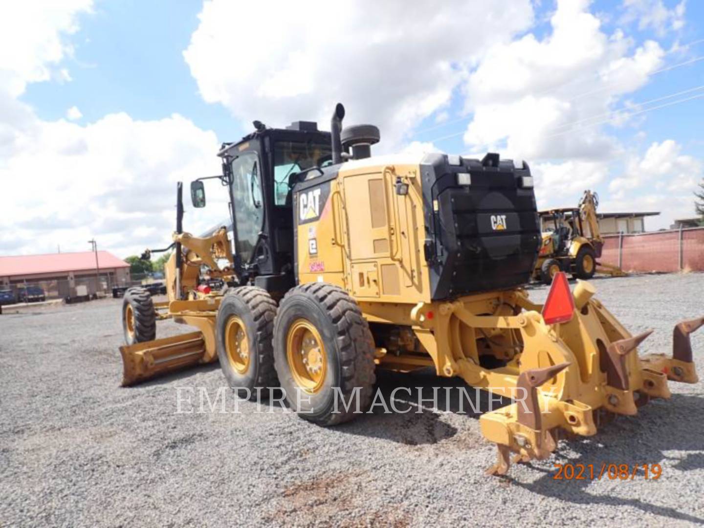 2015 Caterpillar 12M3 Grader - Road