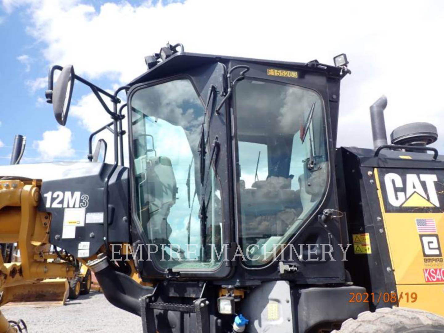 2015 Caterpillar 12M3 Grader - Road