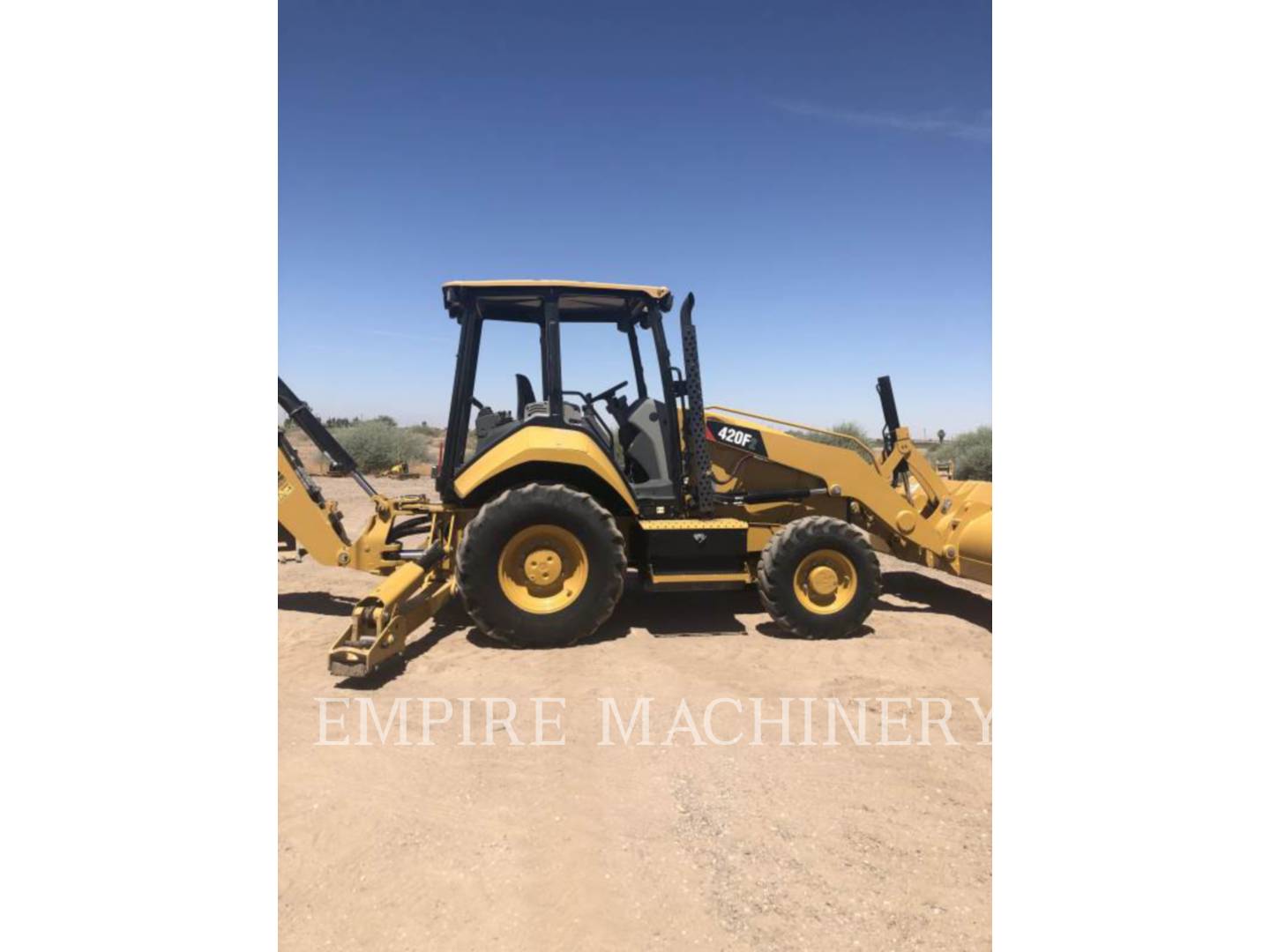 2019 Caterpillar 420F2 4EO Tractor Loader Backhoe