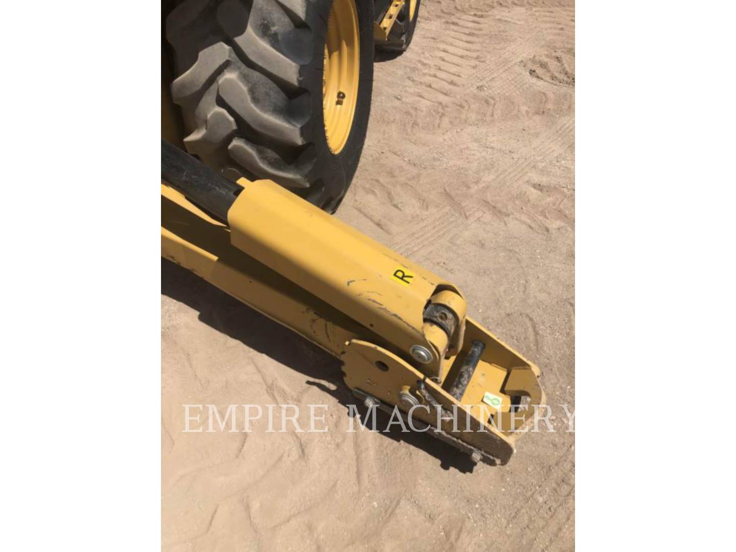 2019 Caterpillar 420F2 4EO Tractor Loader Backhoe