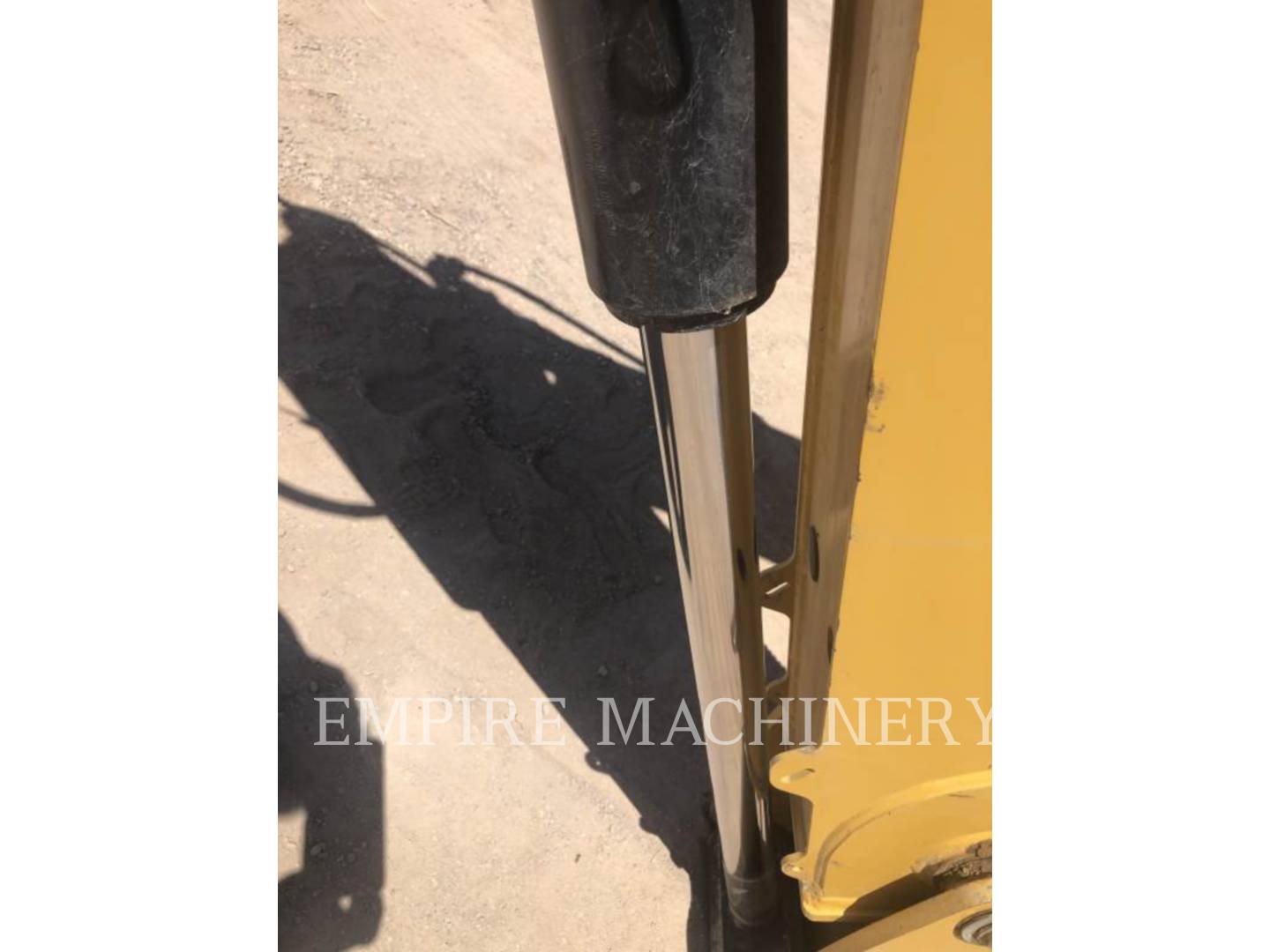 2019 Caterpillar 420F2 4EO Tractor Loader Backhoe