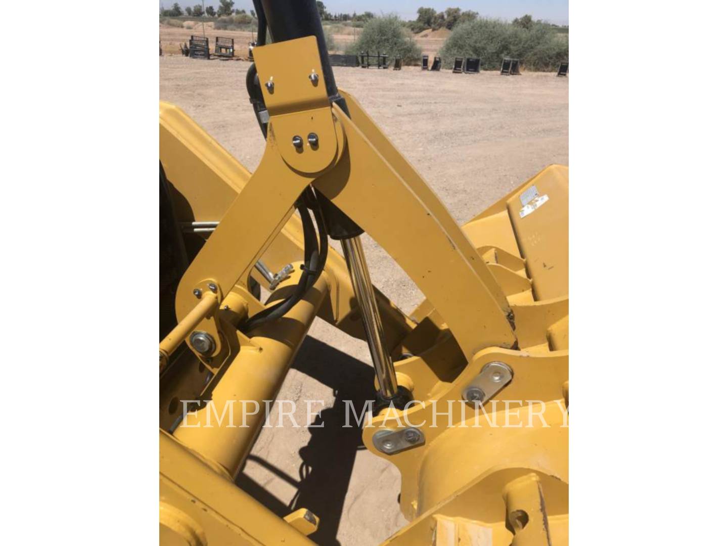 2019 Caterpillar 420F2 4EO Tractor Loader Backhoe