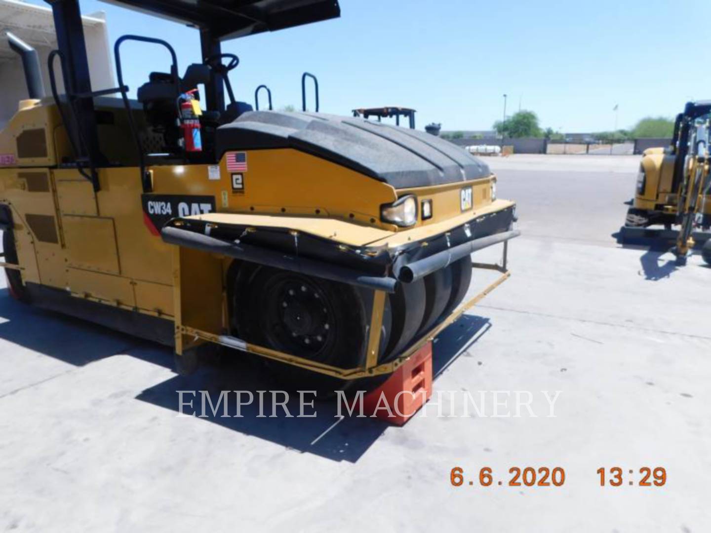 2018 Caterpillar CW34 Compactor