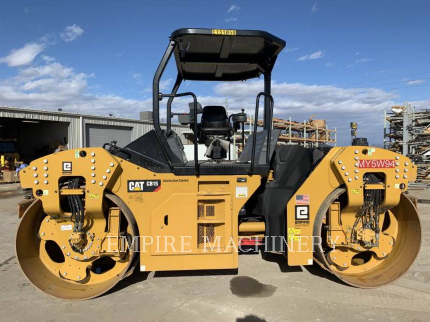 2019 Caterpillar CB15 Vibratory Double