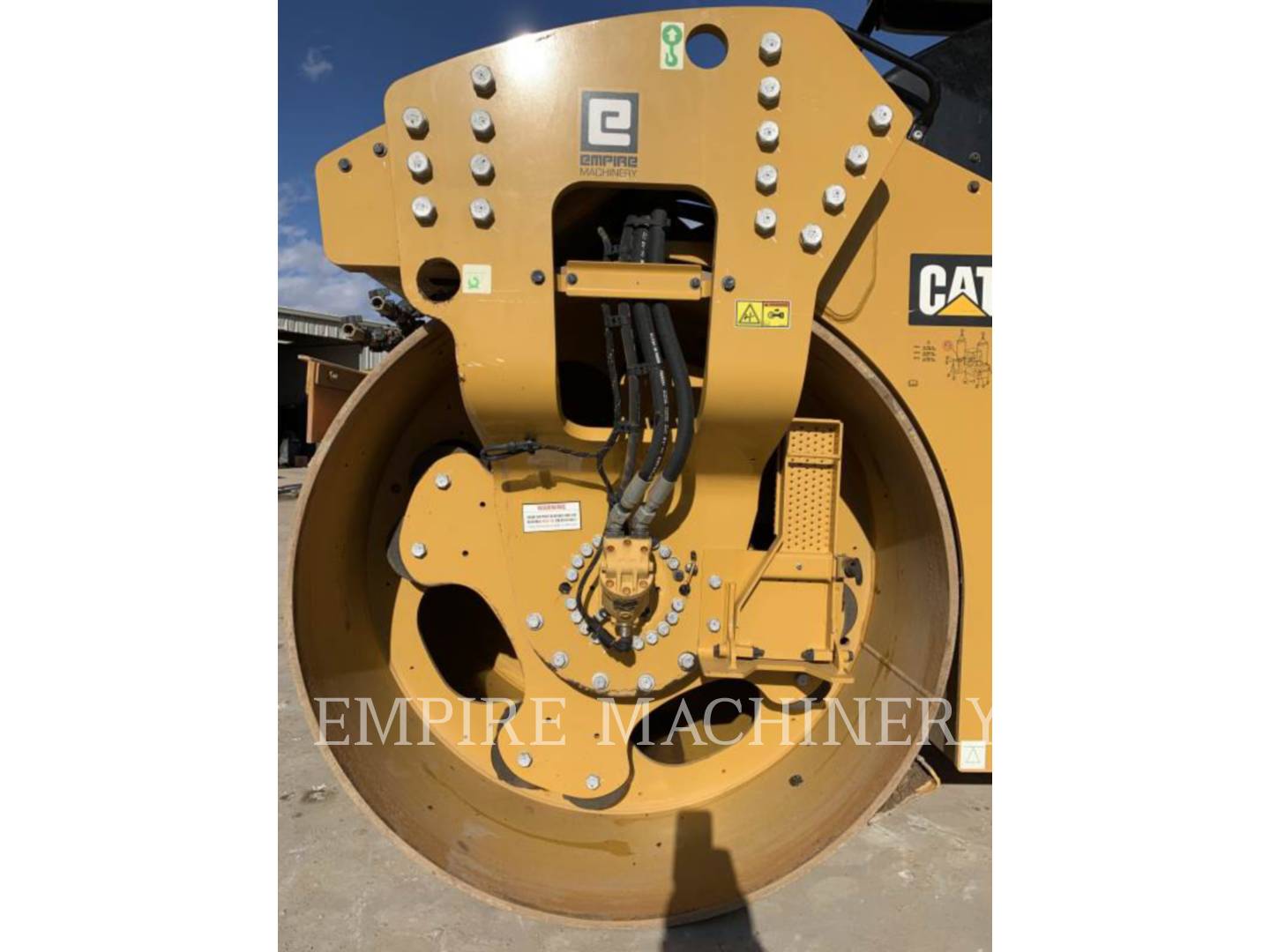 2019 Caterpillar CB15 Vibratory Double