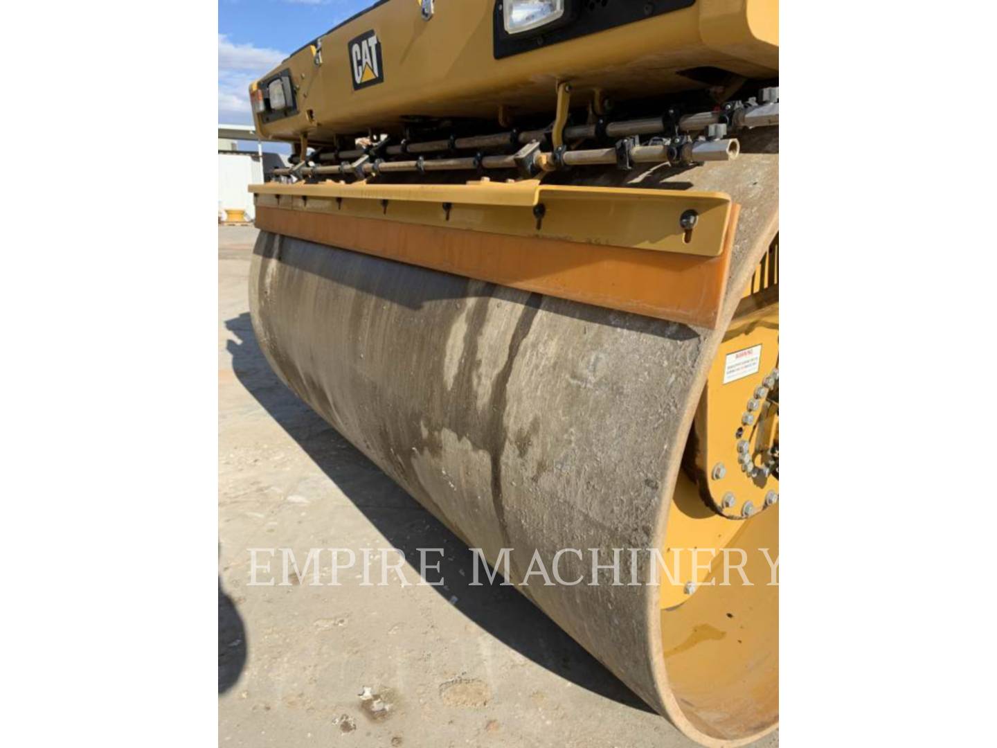 2019 Caterpillar CB15 Vibratory Double