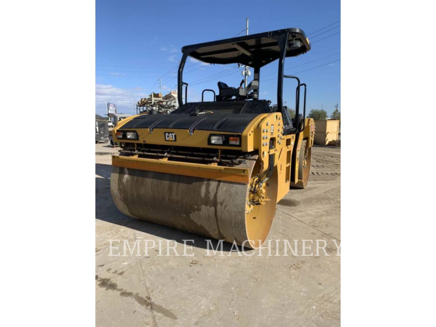 2019 Caterpillar CB15 Vibratory Double