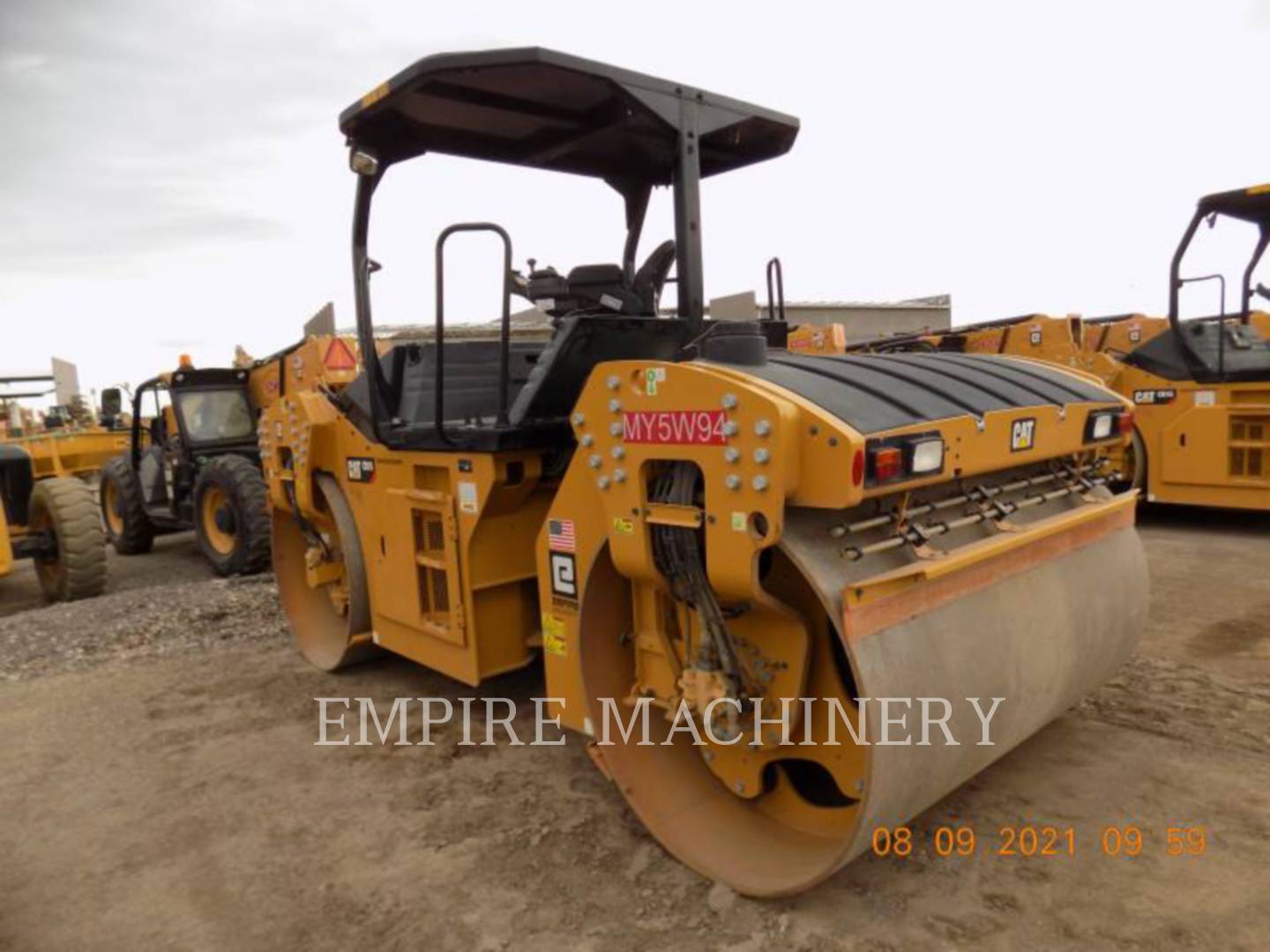 2019 Caterpillar CB15 Vibratory Double