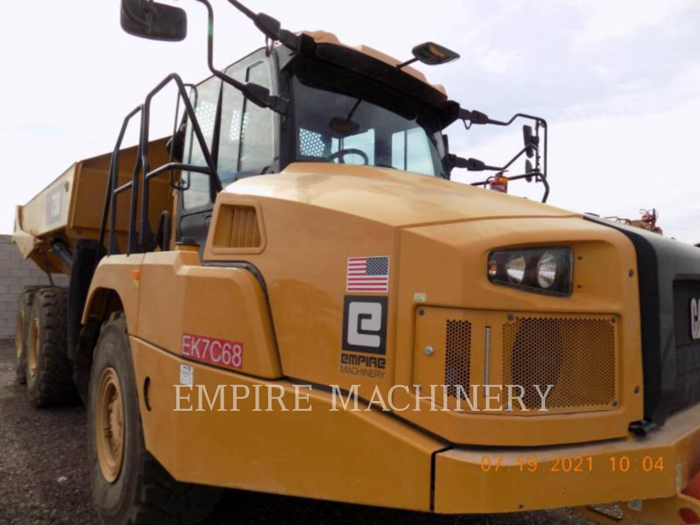 2019 Caterpillar 730-04 Truck