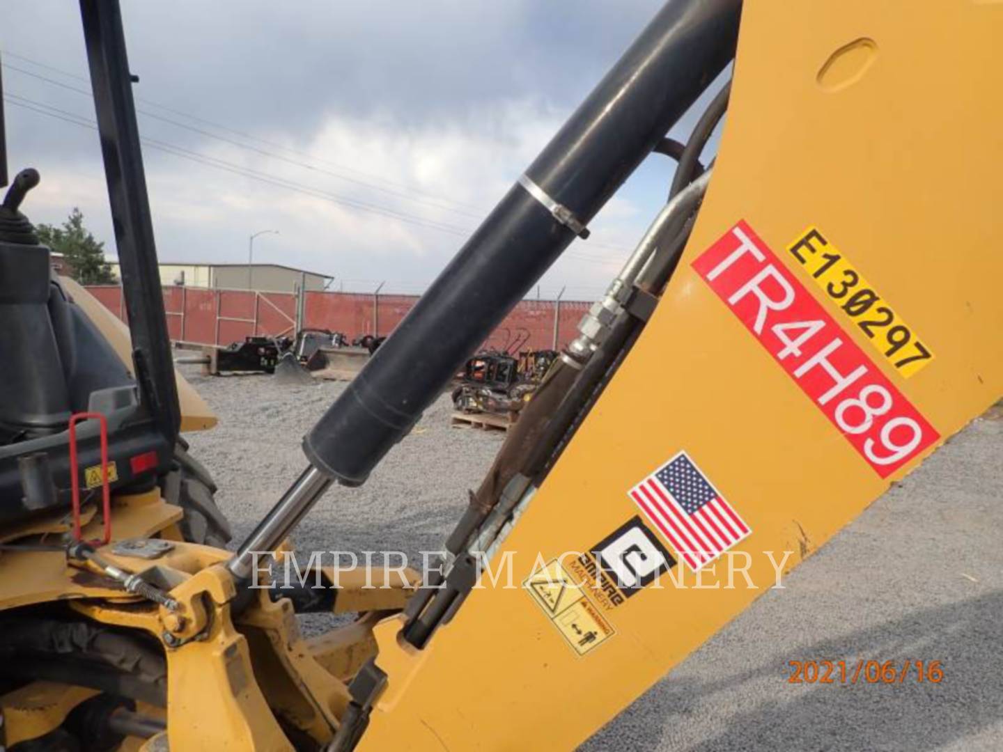 2016 Caterpillar 420F2 4EOP Tractor Loader Backhoe