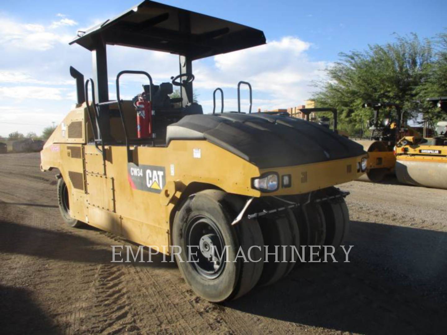 2016 Caterpillar CW34 Compactor