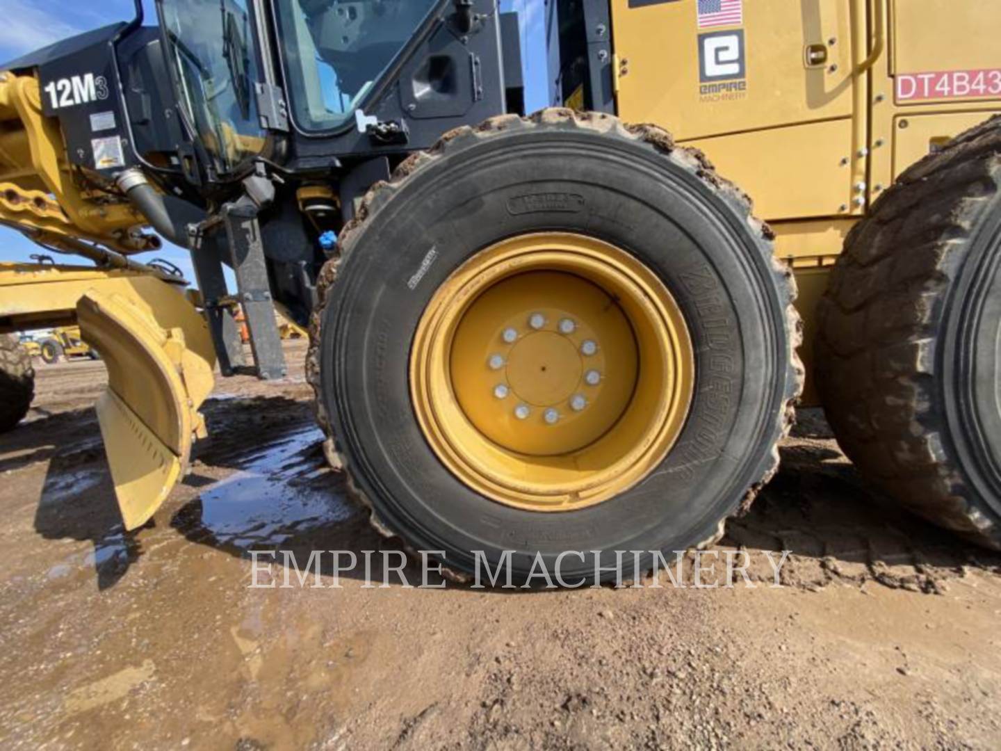 2019 Caterpillar 12M3 Grader - Road