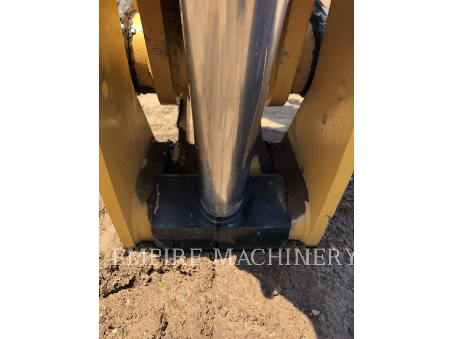 2019 Caterpillar 415F2 4EOP Tractor Loader Backhoe