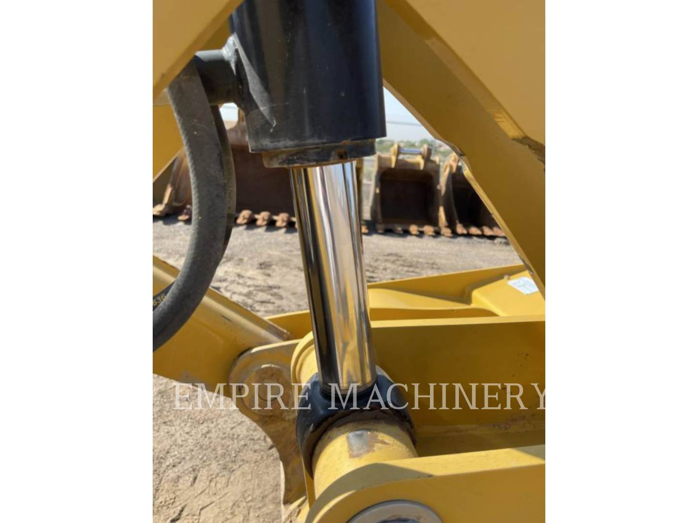 2019 Caterpillar 440-07 4EO Tractor Loader Backhoe