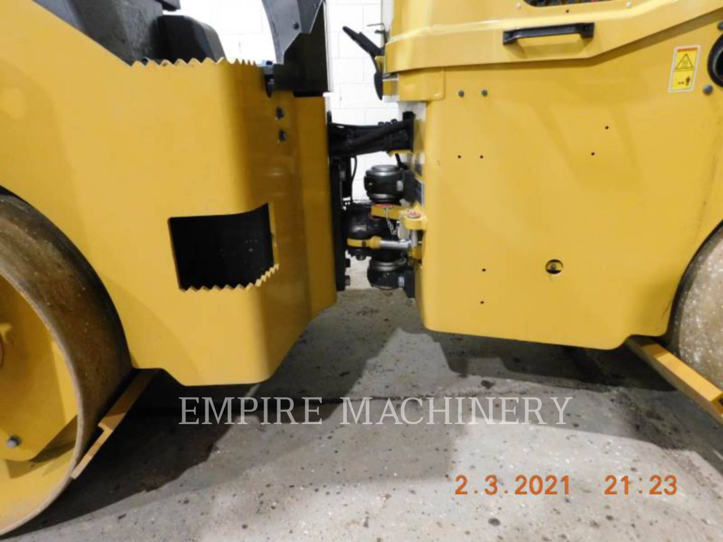 2019 Caterpillar CB36B Vibratory Double