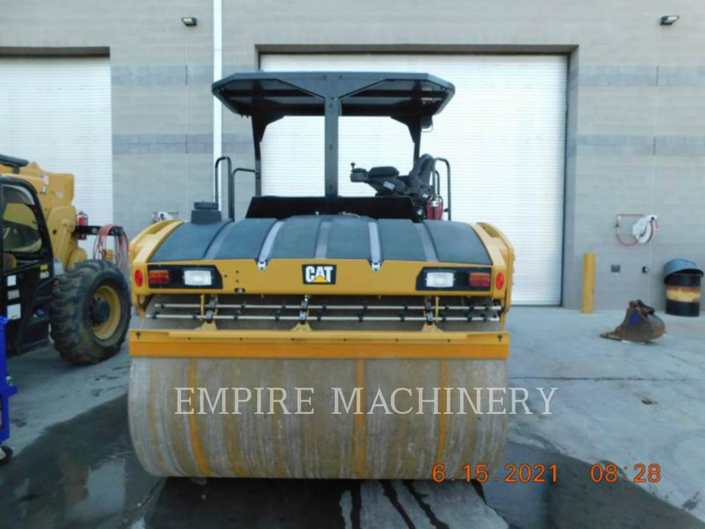 2019 Caterpillar CB15 VB Vibratory Double