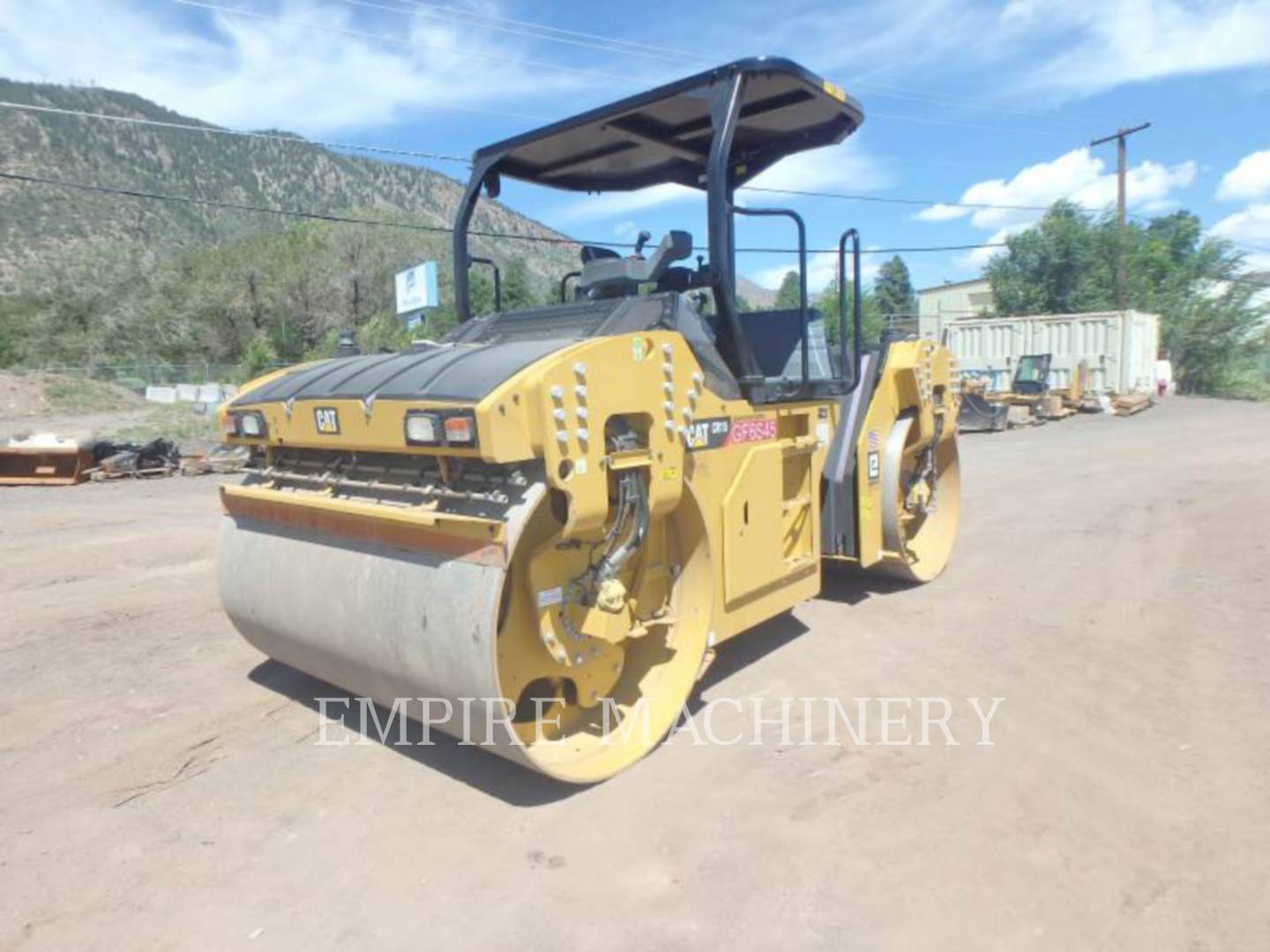 2019 Caterpillar CB15 VB Vibratory Double