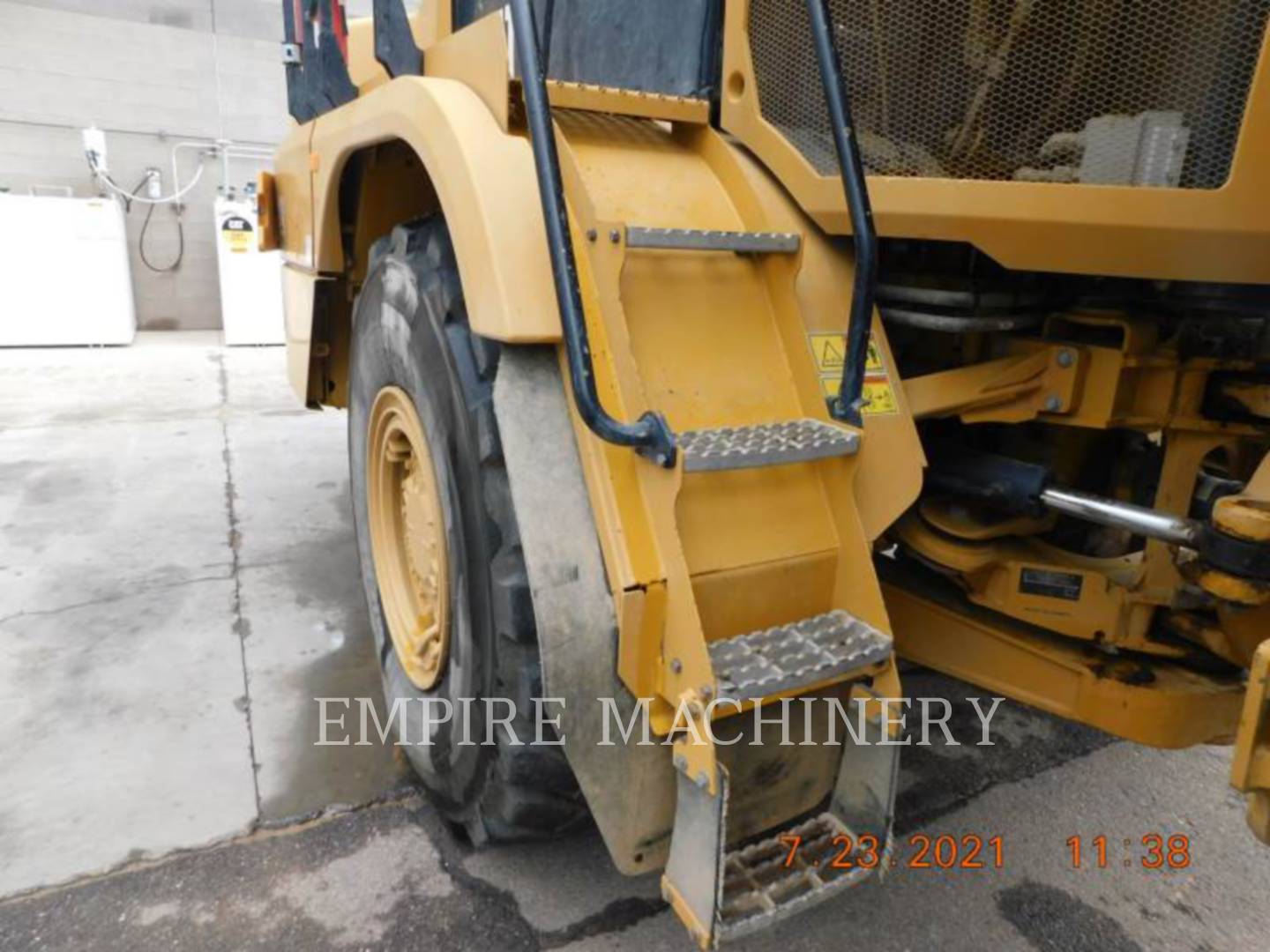 2019 Caterpillar 730-04 TG Truck