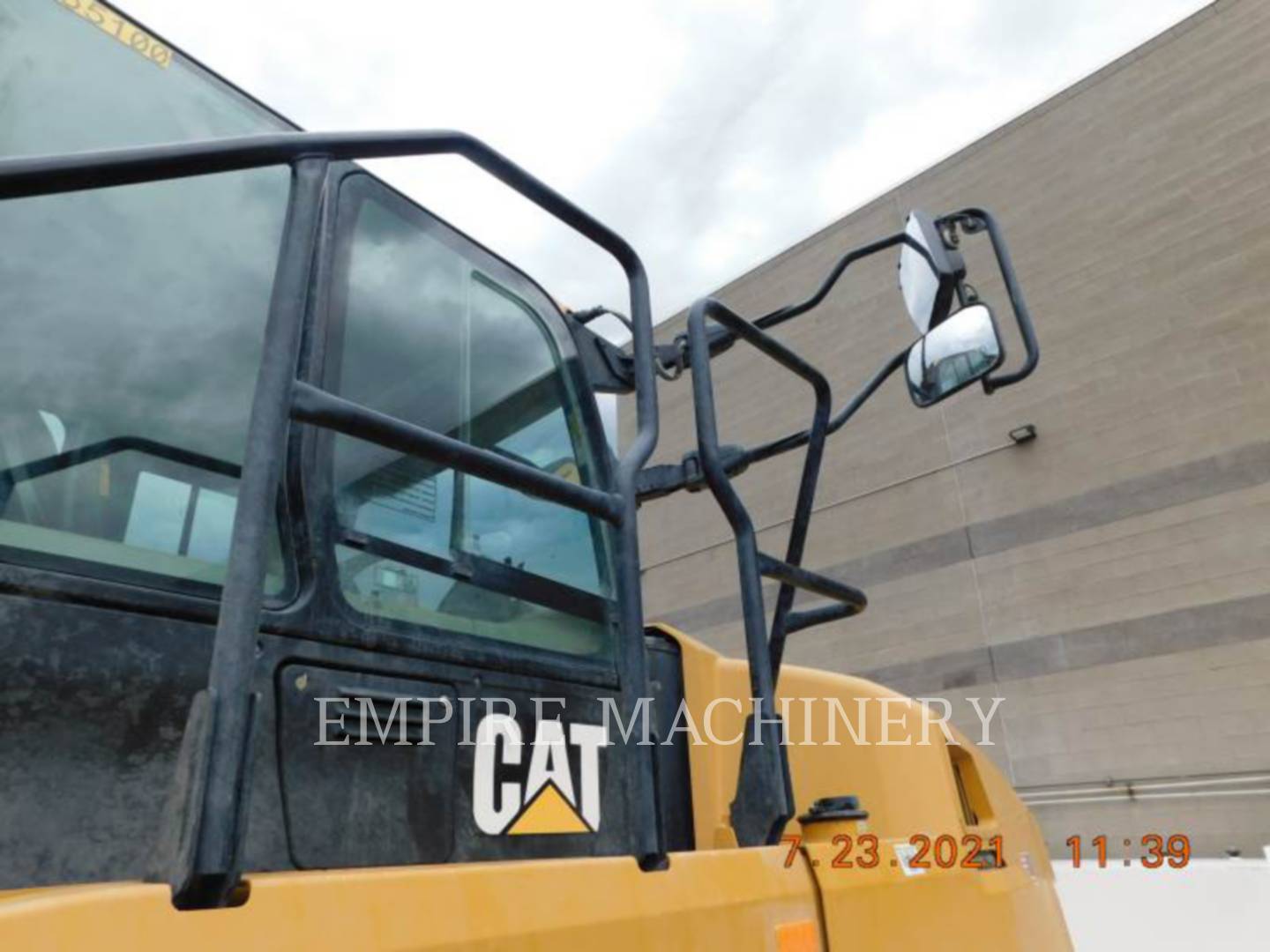 2019 Caterpillar 730-04 TG Truck