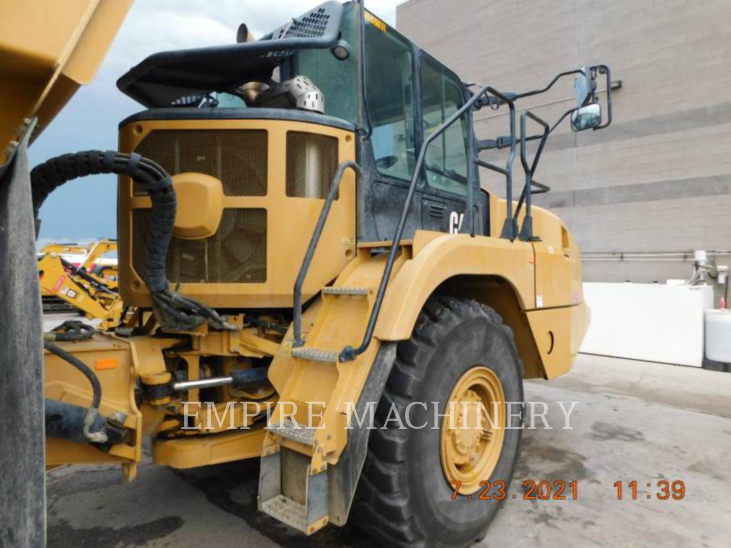 2019 Caterpillar 730-04 TG Truck