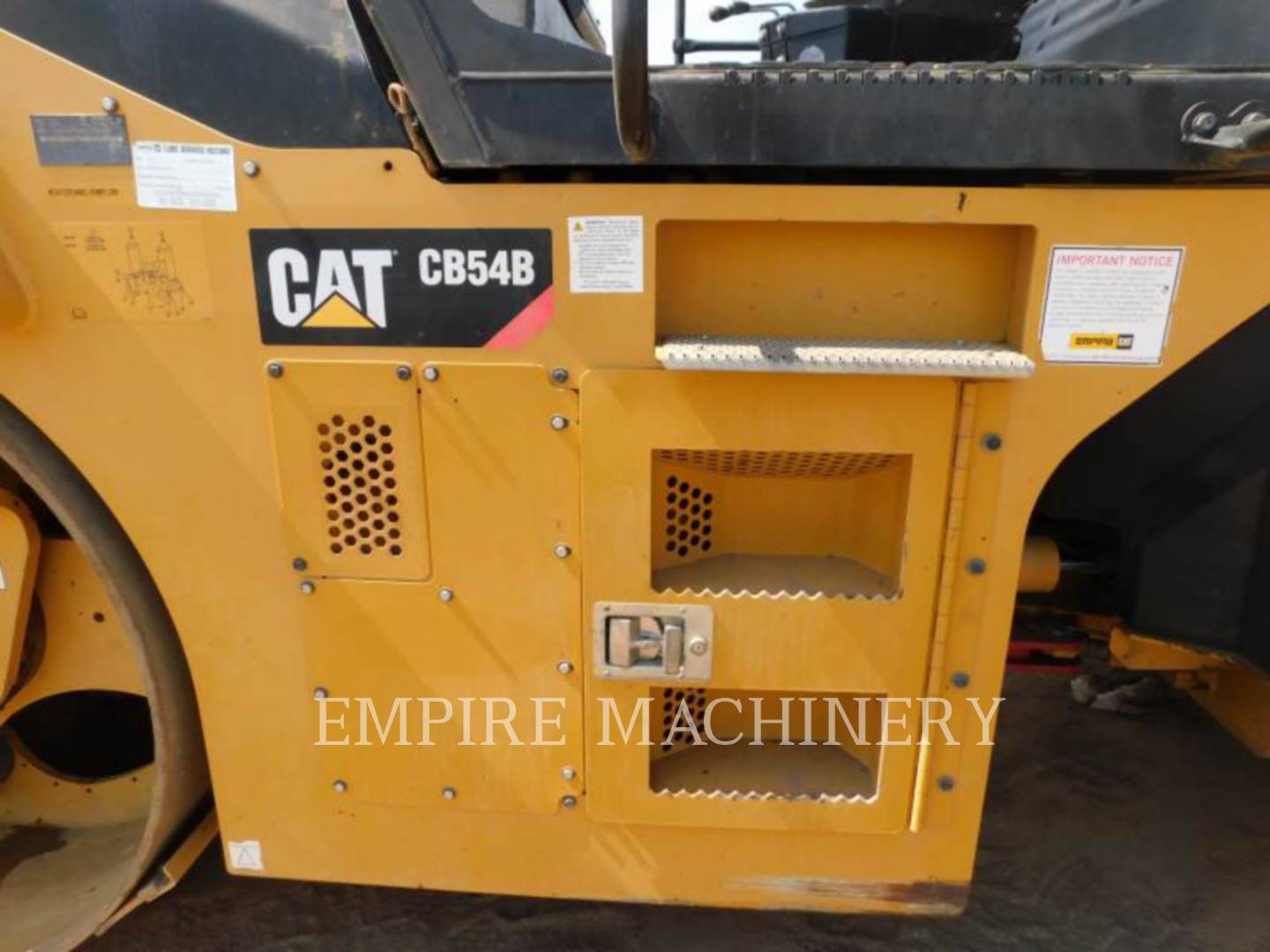 2013 Caterpillar CB54B Vibratory Double