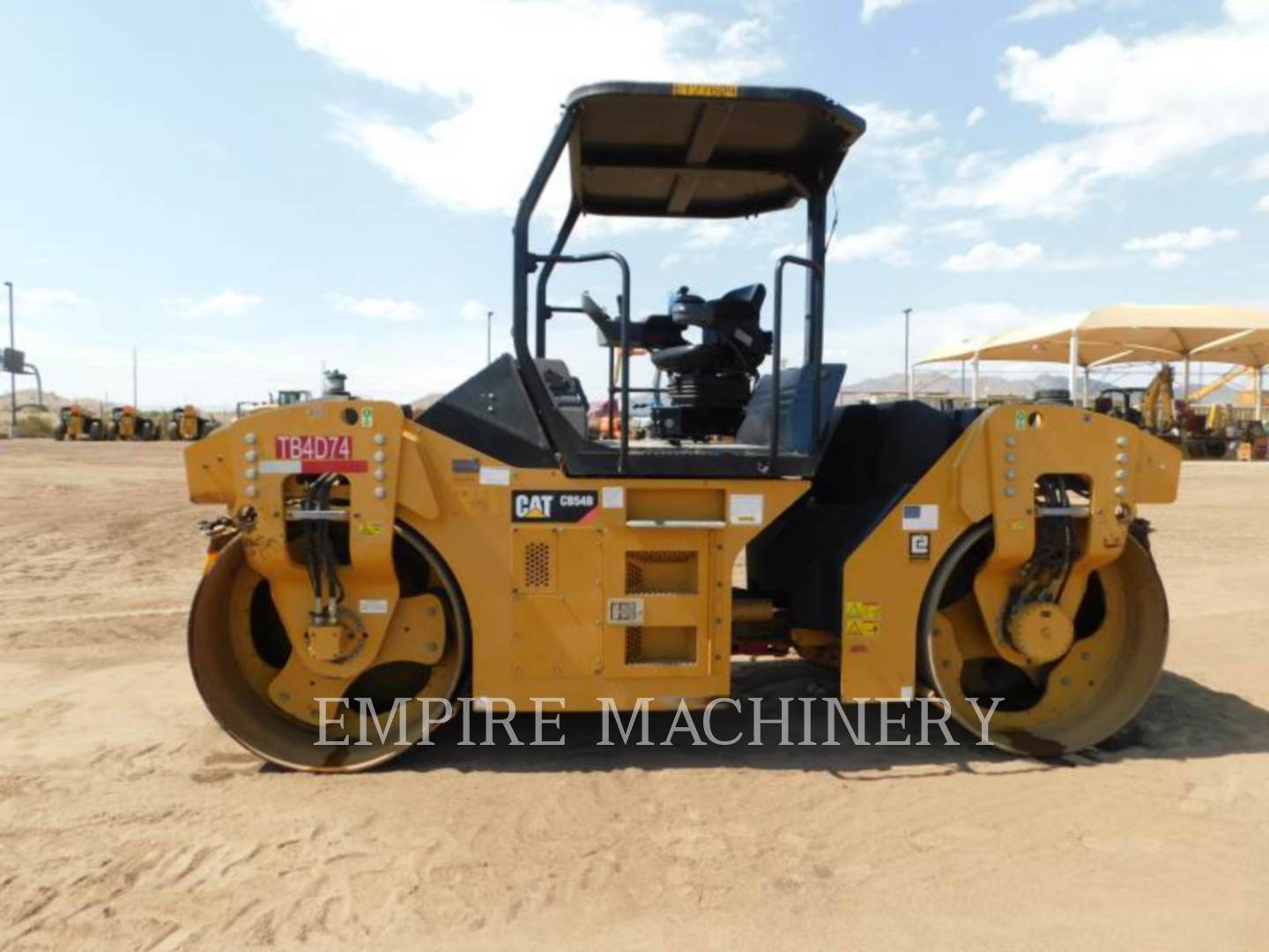 2013 Caterpillar CB54B Vibratory Double