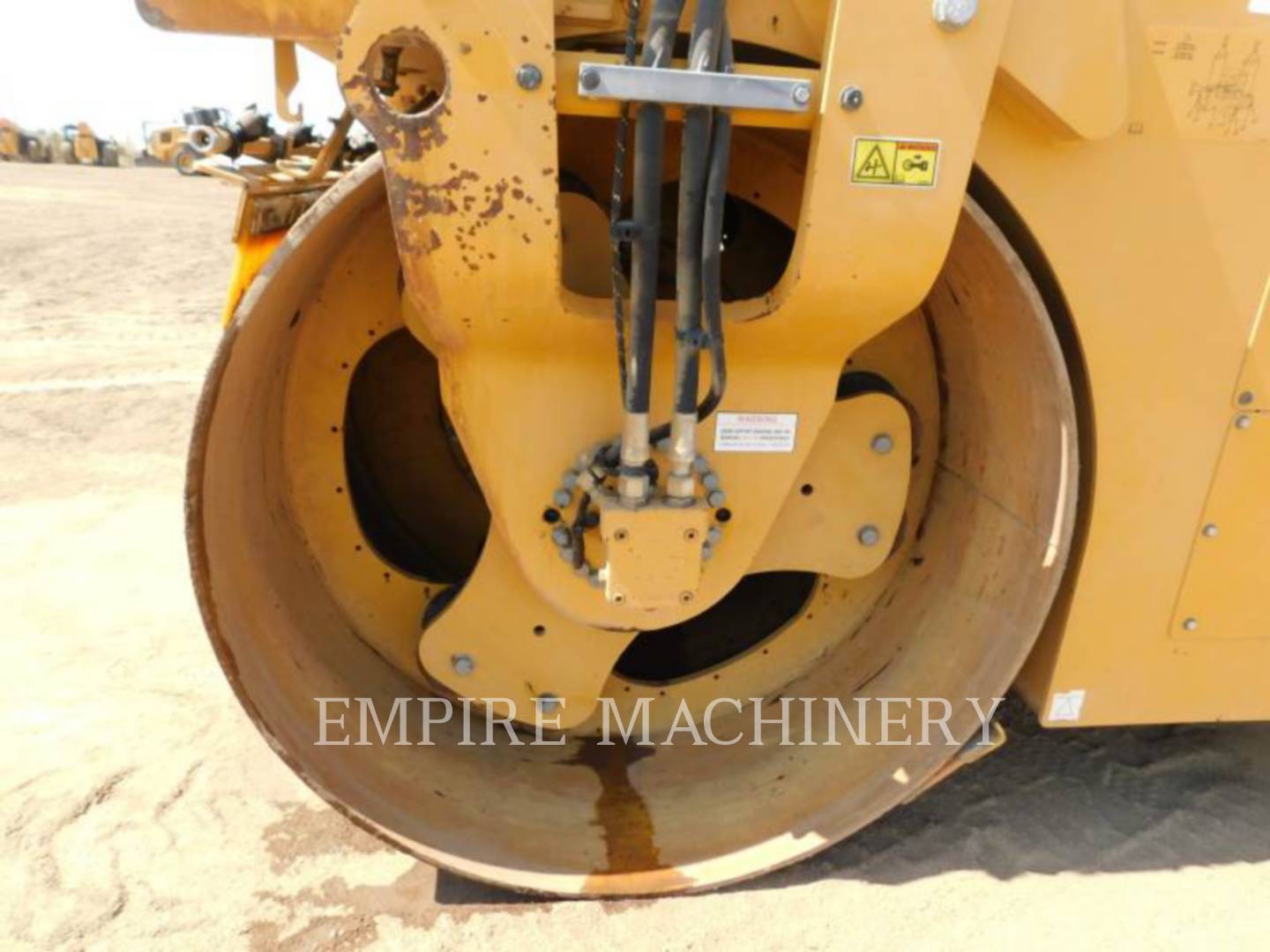 2013 Caterpillar CB54B Vibratory Double