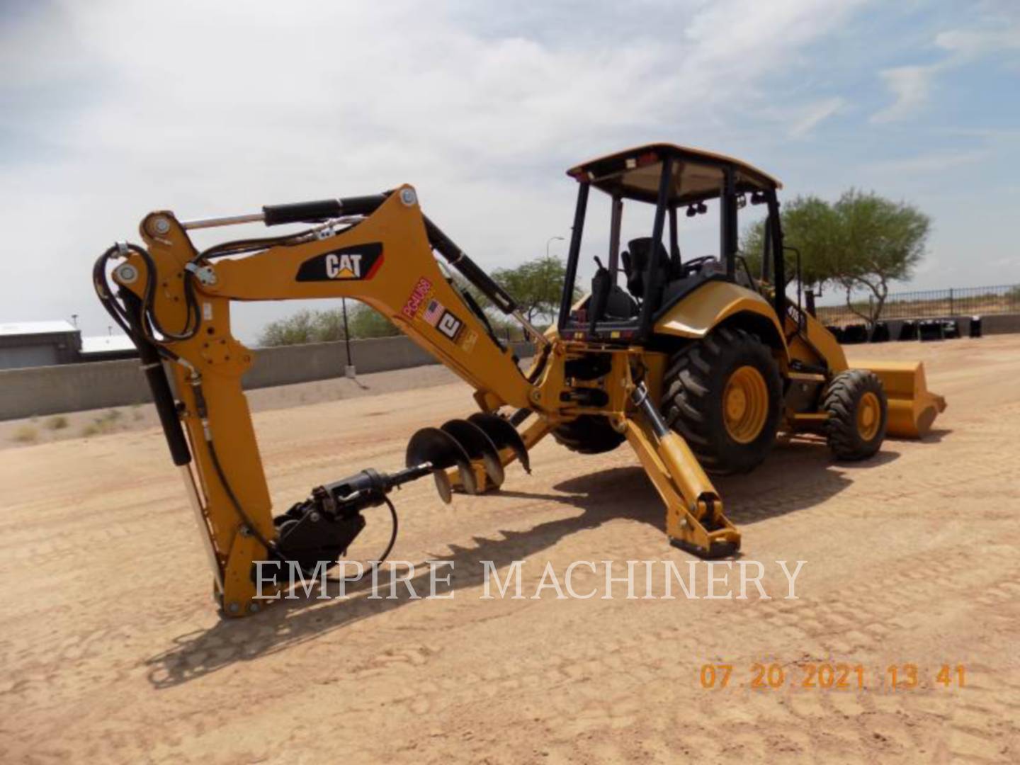 2019 Caterpillar 415F2 4EOP Tractor Loader Backhoe