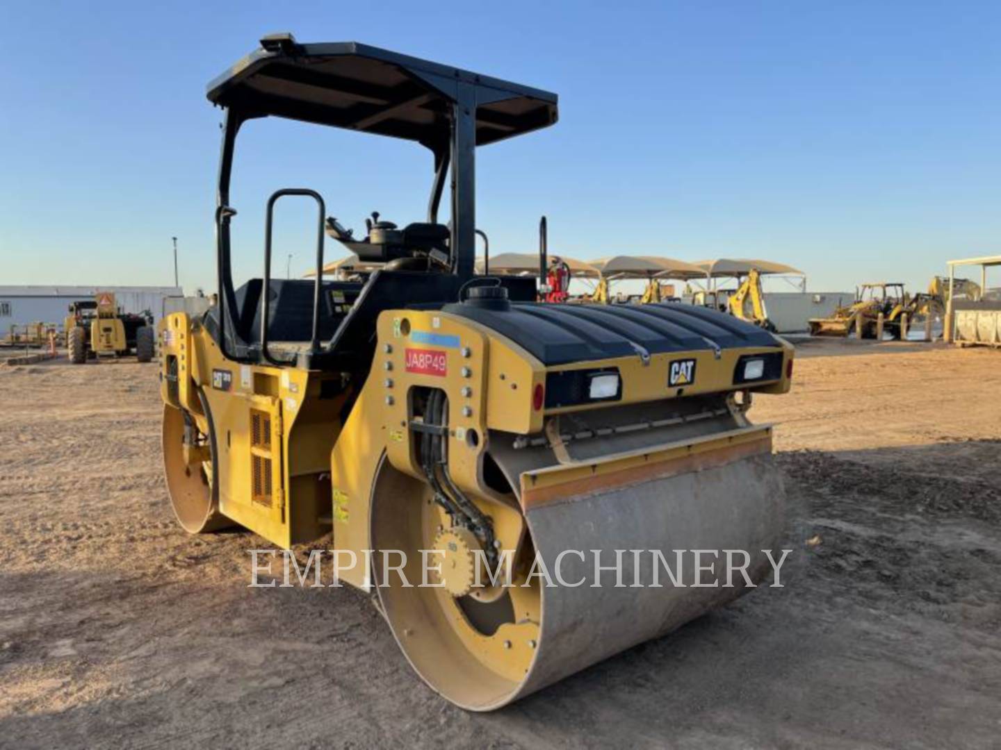 2017 Caterpillar CB10 Vibratory Double