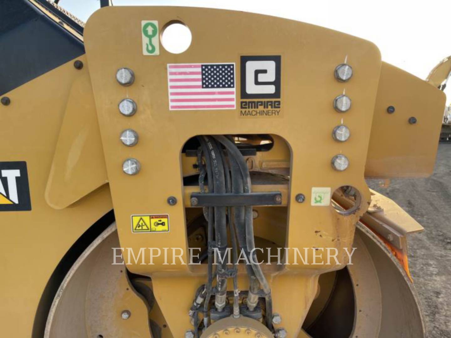 2017 Caterpillar CB10 Vibratory Double