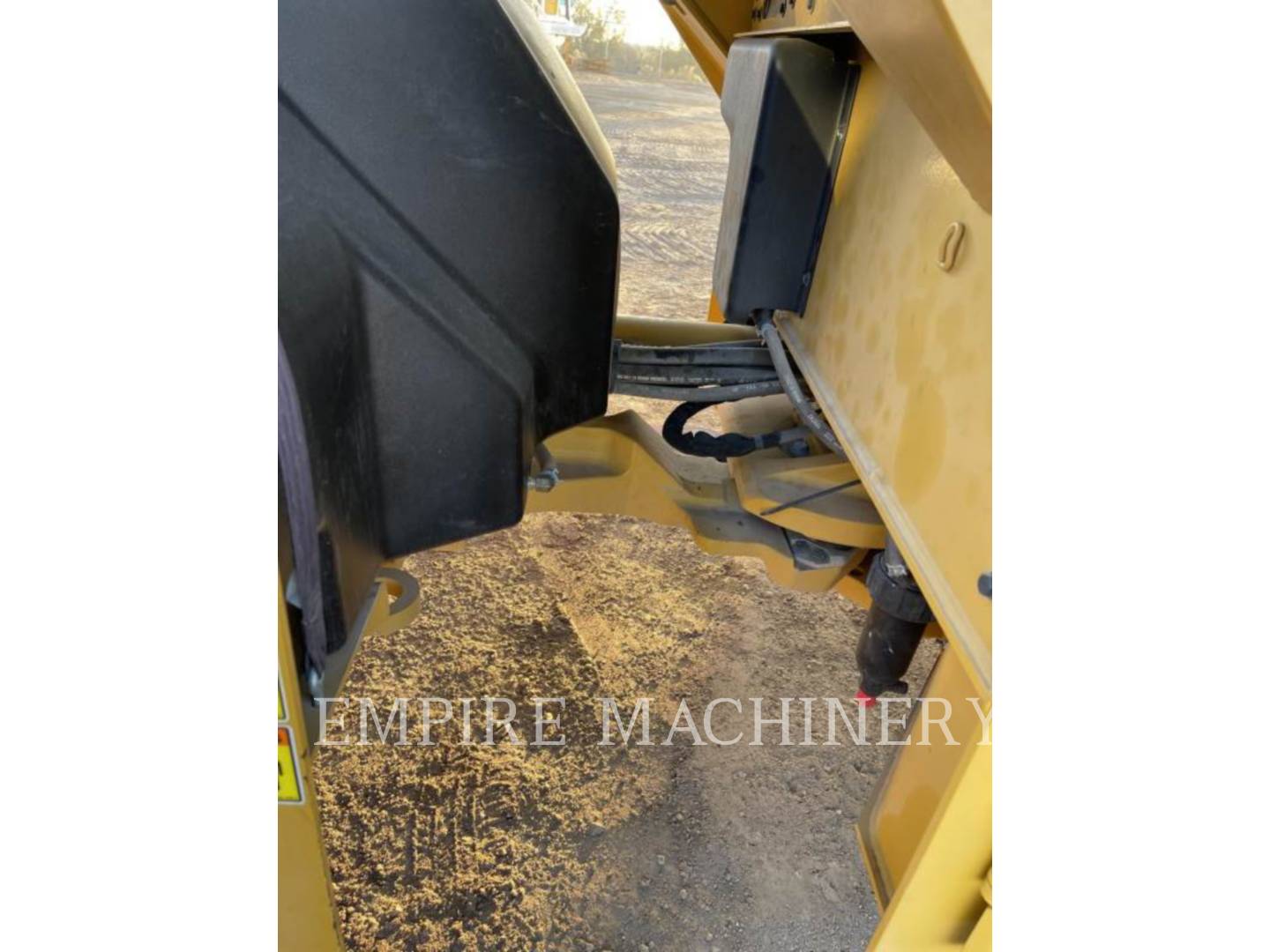 2017 Caterpillar CB10 Vibratory Double