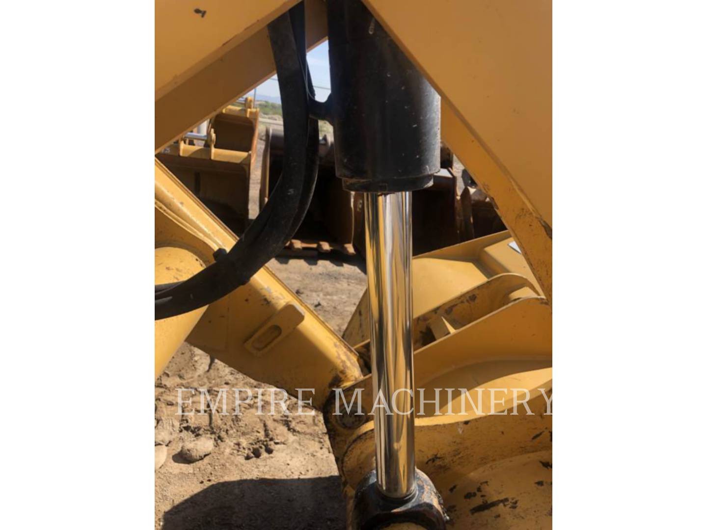 2018 Caterpillar 420F2 HRC Tractor Loader Backhoe