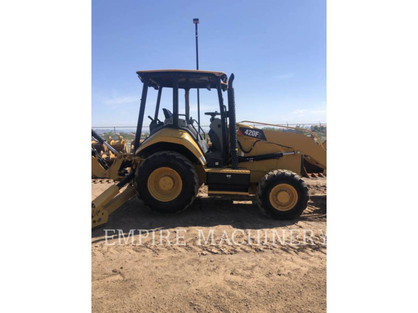 2018 Caterpillar 420F2 HRC Tractor Loader Backhoe