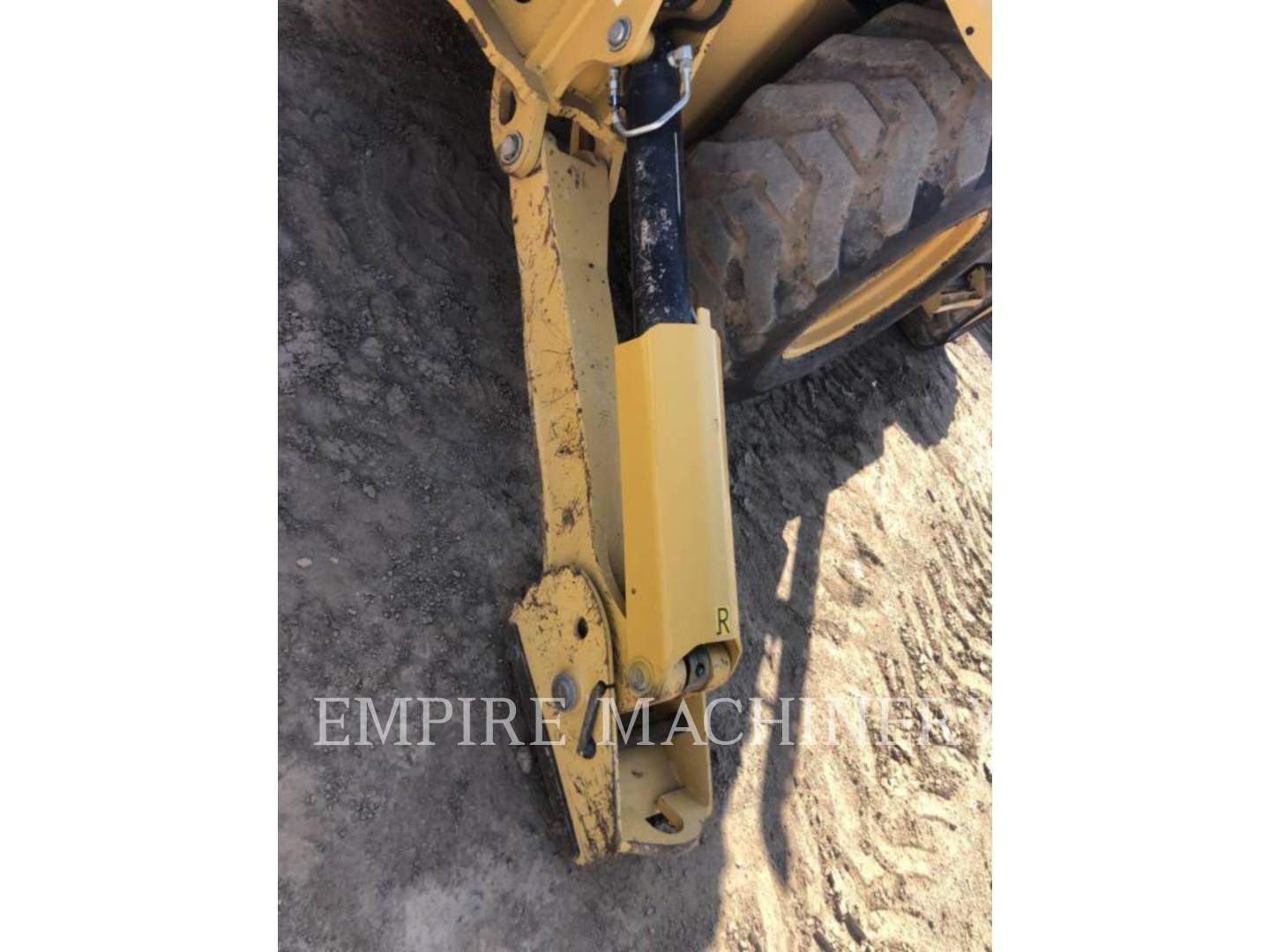 2018 Caterpillar 420F2 HRC Tractor Loader Backhoe