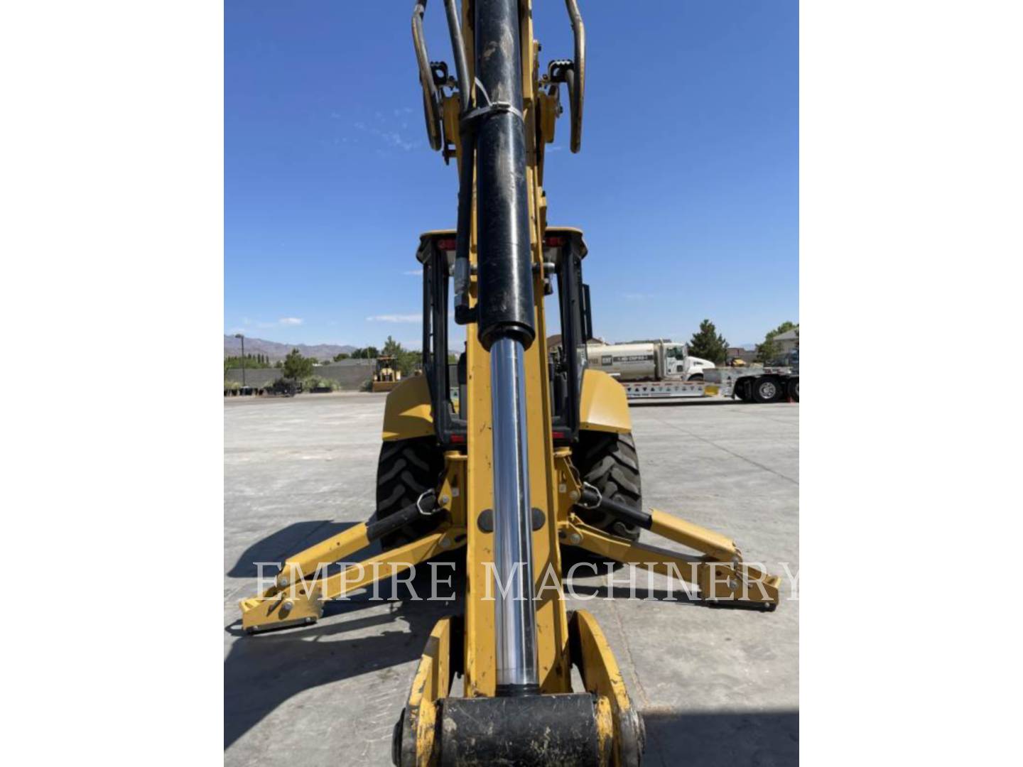 2020 Caterpillar 415F2 4EO Tractor Loader Backhoe