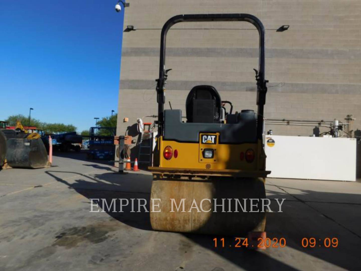 2020 Caterpillar CB34B LT Vibratory Double