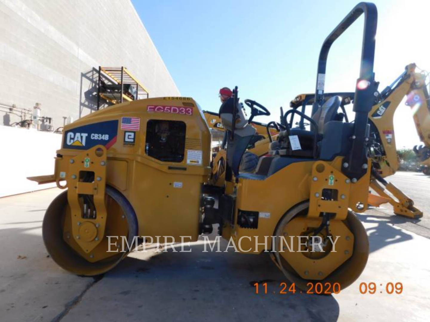 2020 Caterpillar CB34B LT Vibratory Double