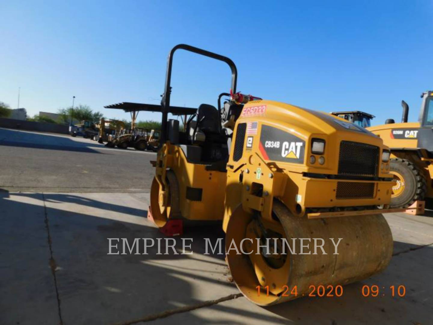 2020 Caterpillar CB34B LT Vibratory Double