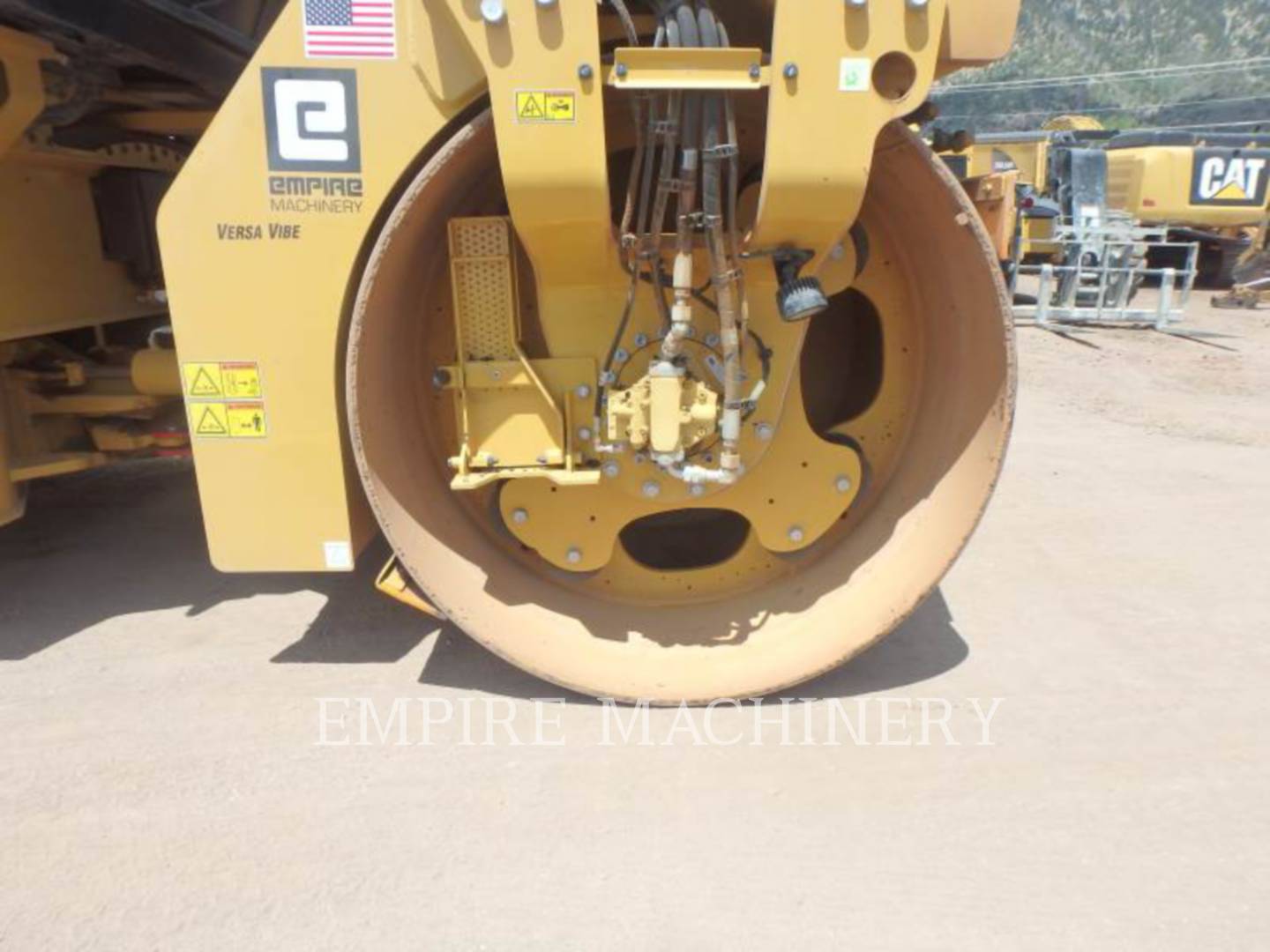 2019 Caterpillar CB15 VB Vibratory Double