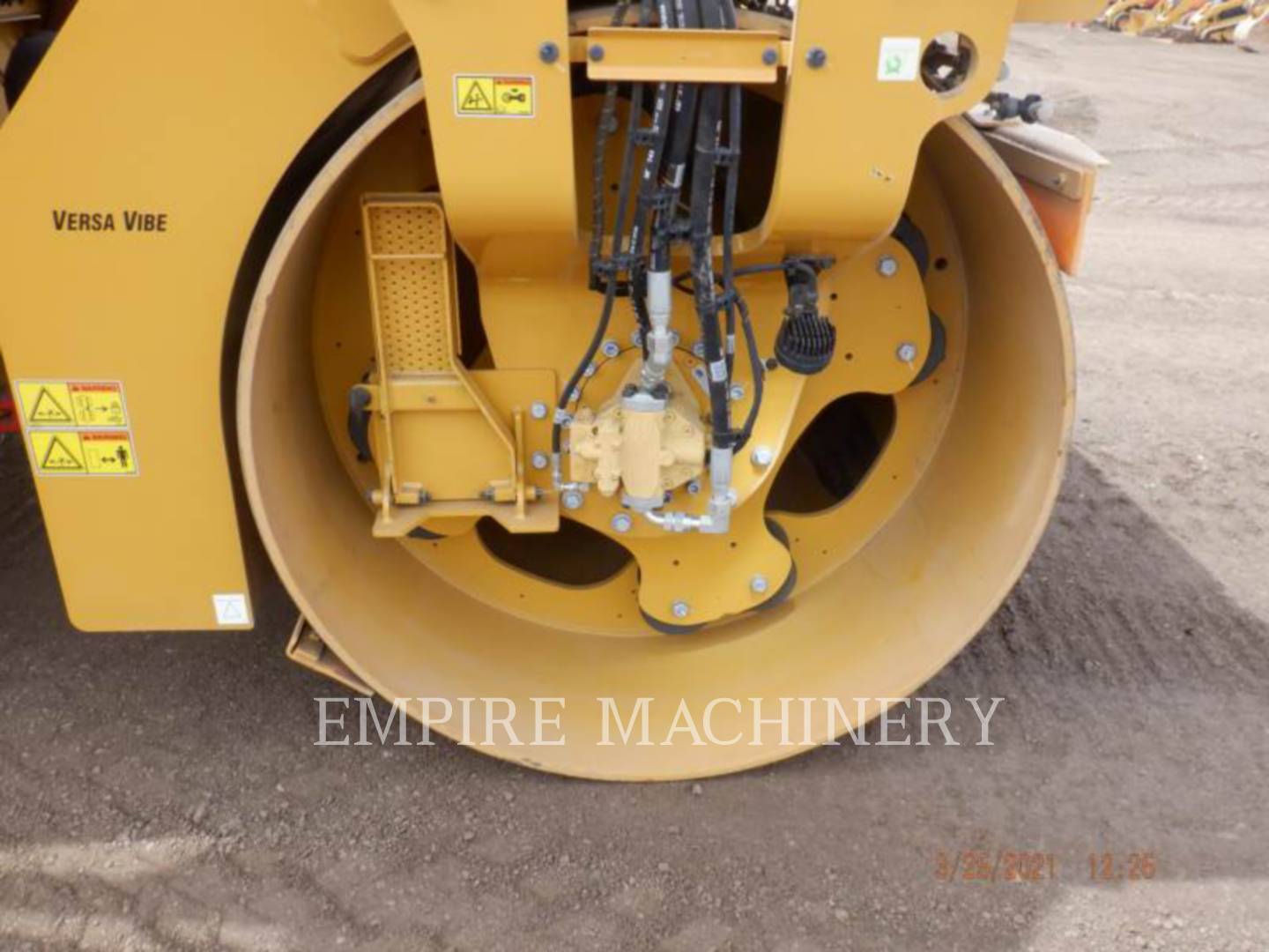 2019 Caterpillar CB15 VB Vibratory Double