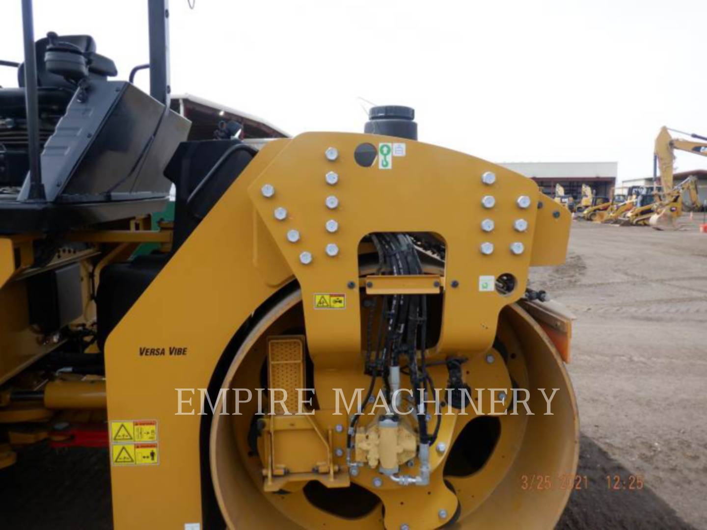 2019 Caterpillar CB15 VB Vibratory Double