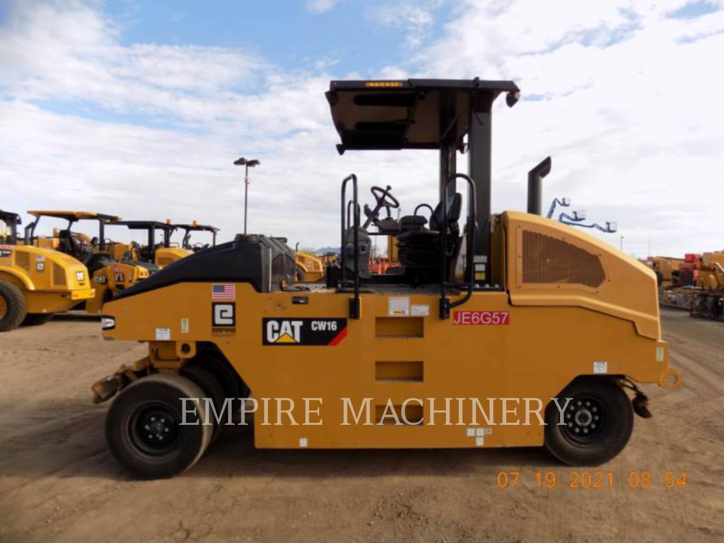 2020 Caterpillar CW16 Compactor