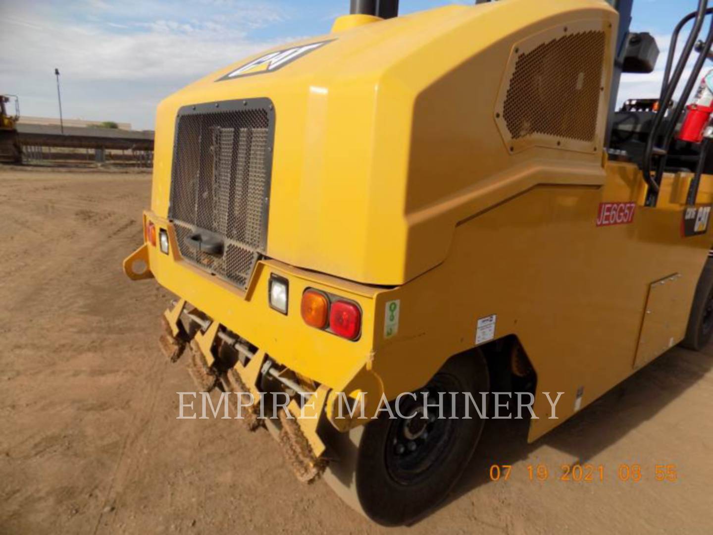 2020 Caterpillar CW16 Compactor