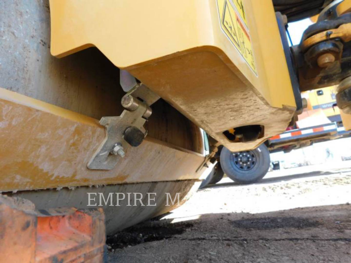 2020 Caterpillar CB24B Vibratory Double