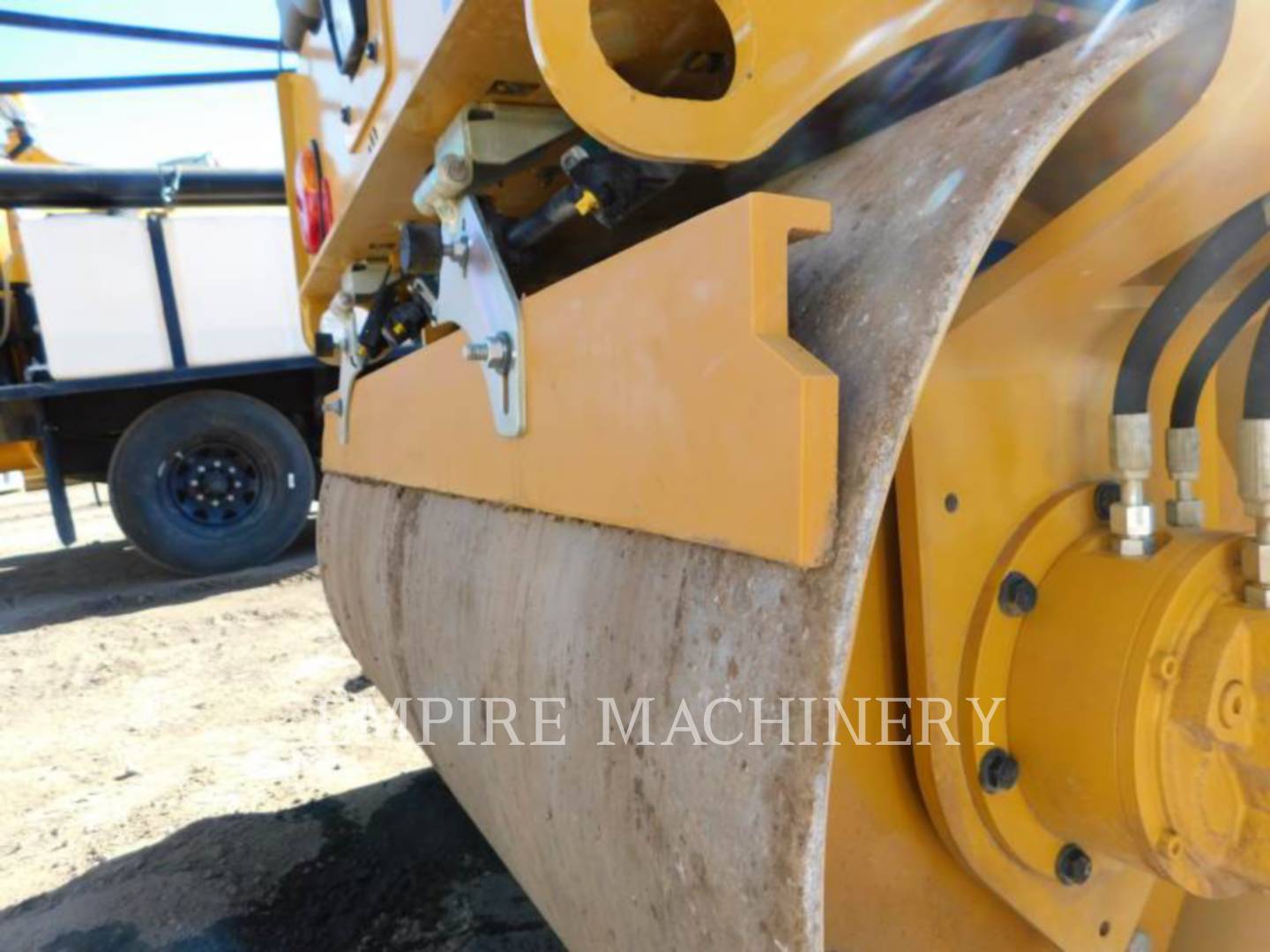 2020 Caterpillar CB24B Vibratory Double