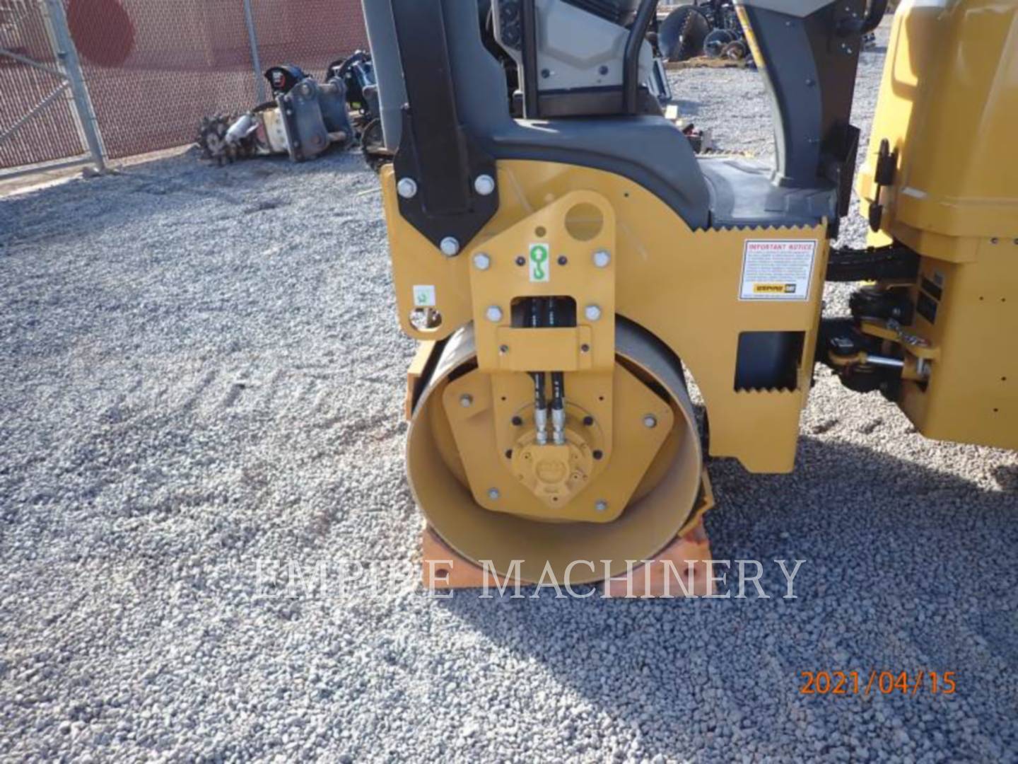 2020 Caterpillar CB24B Vibratory Double