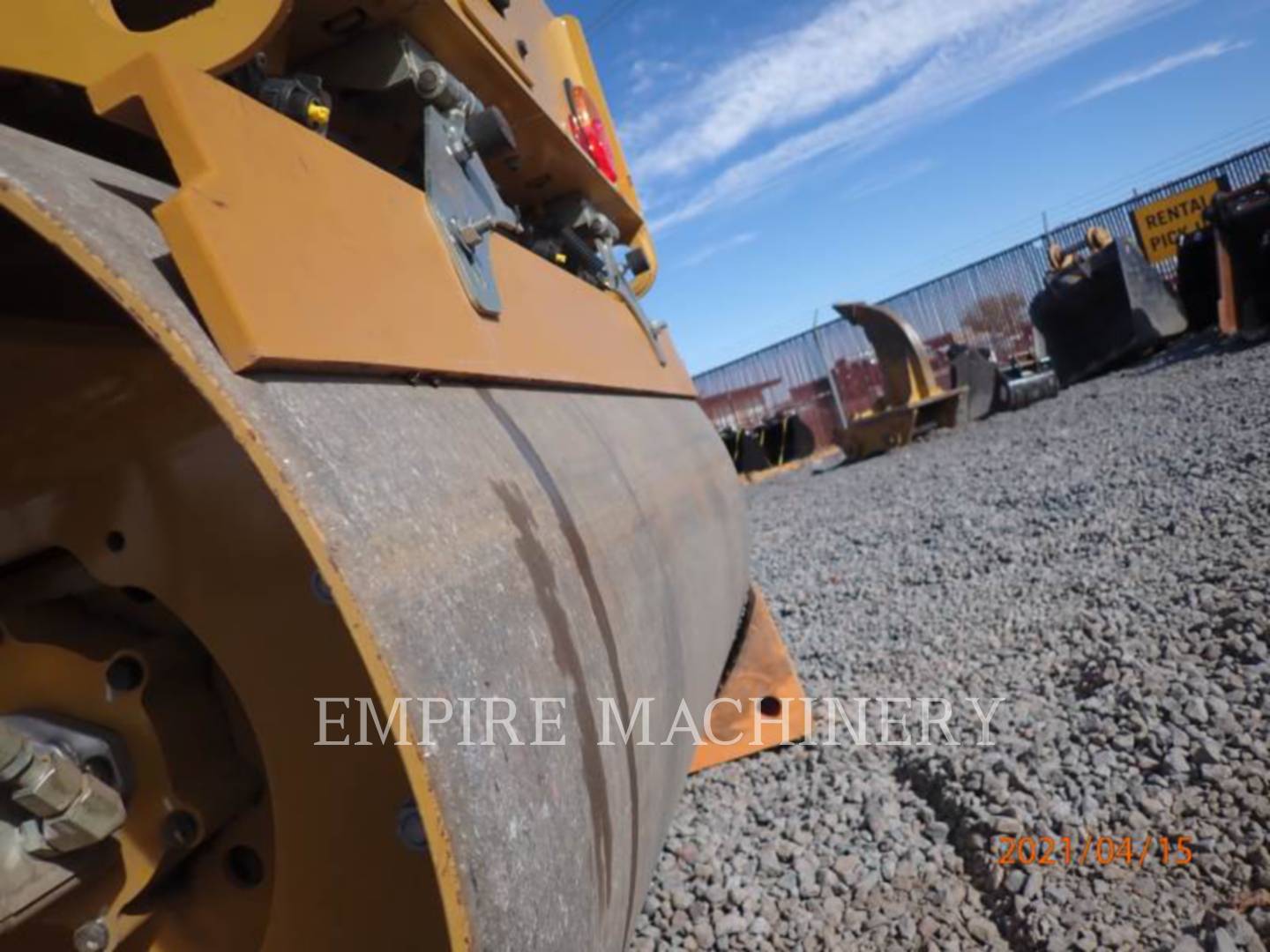 2020 Caterpillar CB24B Vibratory Double