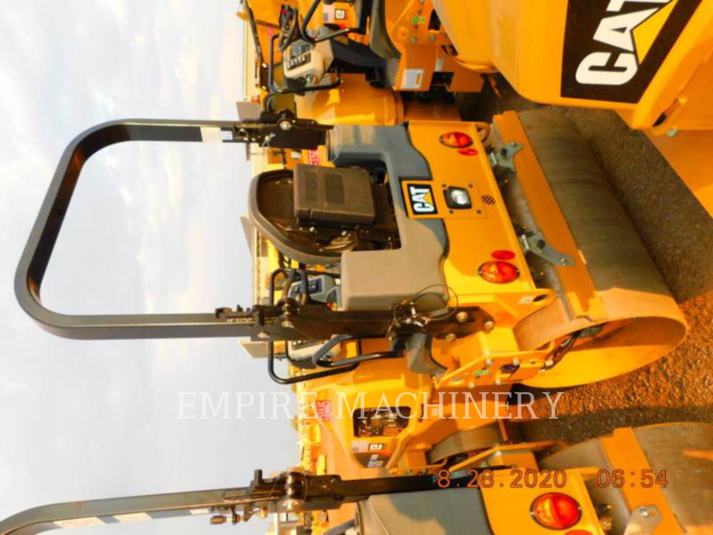 2020 Caterpillar CB24B Vibratory Double